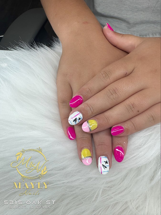 Signature nail design